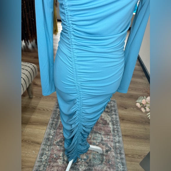 Michael Costello x REVOLVE Kylee Midi Dress in Dusty Blue - Picture 6 of 10